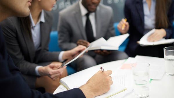 What’s in a Background Check Report? We Break Down What You’ll See—and What It Means